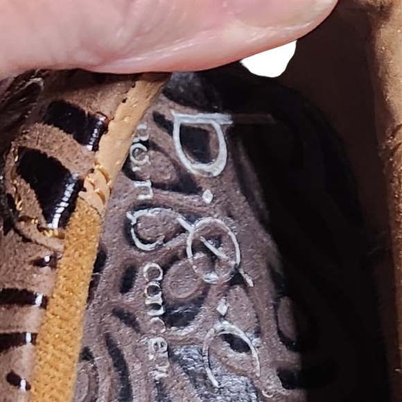 Born B.O.C. Women’s Brown Leather Clogs Size 7.5 - Picture 3 of 9